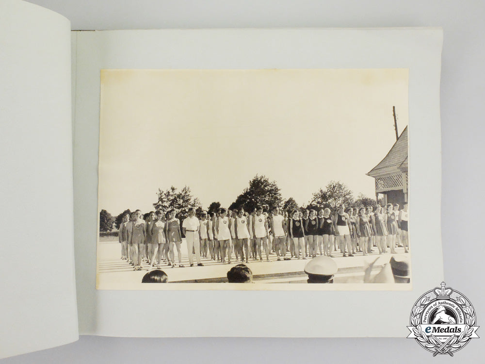 a1939_gau_finals_teenage_sports_photo_album_k_148_1_1