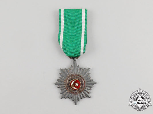 a_unique_silver_grade_eastern_people’s_bravery_decoration;2_nd_class_k_198_1_1