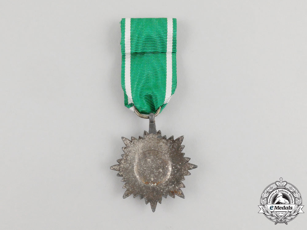 a_unique_silver_grade_eastern_people’s_bravery_decoration;2_nd_class_k_200_1_1