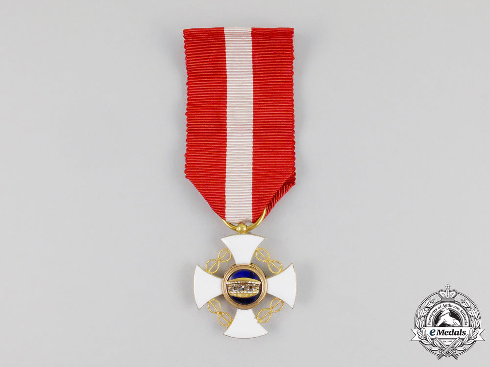 an_order_of_the_crown_of_italy_in_gold;_knight_with_miniature_k_290_3