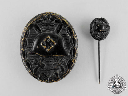 a_second_war_german_black_grade_wound_badge_with_first_war_stickpin_k_345_1
