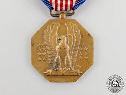 a_second_war_american_soldier's_medal_with_case_k_424_2