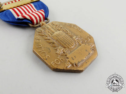 a_second_war_american_soldier's_medal_with_case_k_428_2