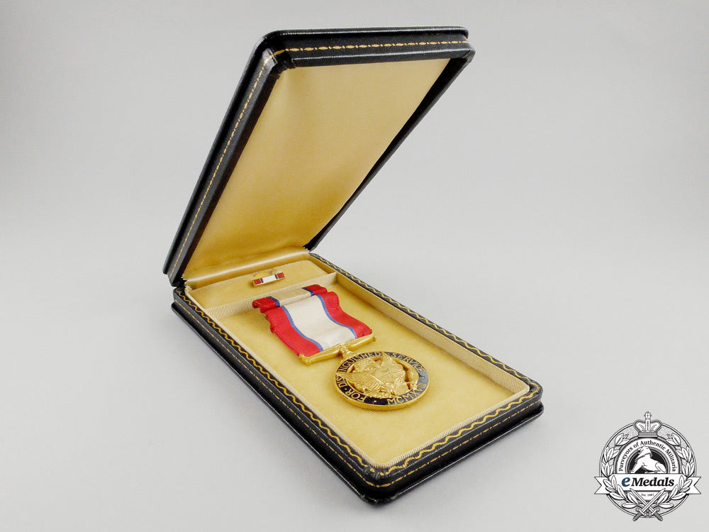 a_second_war_american_army_distinguished_service_medal_with_case_k_446_1