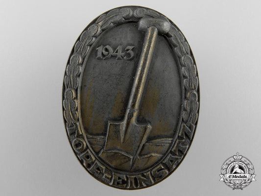 a_scarce_rad/_construction_badge1943_k_515
