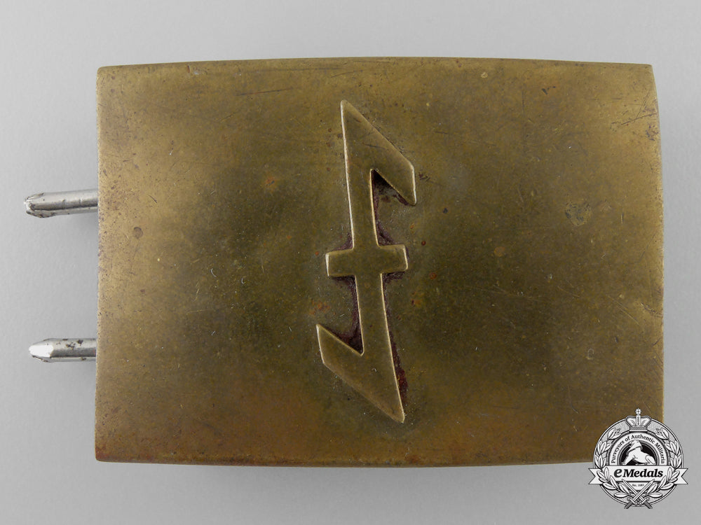 a_national_socialist_school_student's_belt_buckle_with_vertical_wolfsangel_k_570