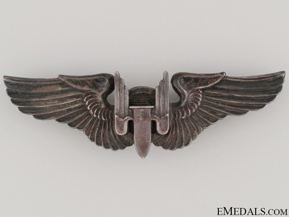 united_states._wwii_army_air_force_group-_air_medal_recipient_k_588_1