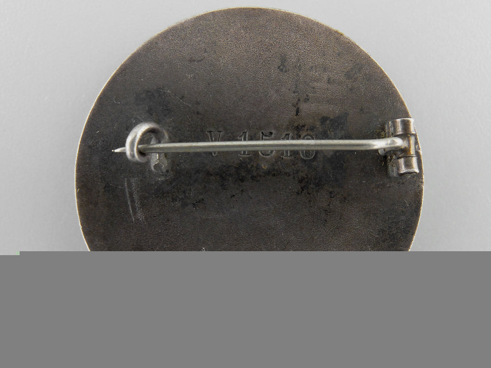 an_nsdap_silver_schwesternschaft_badge_k_641