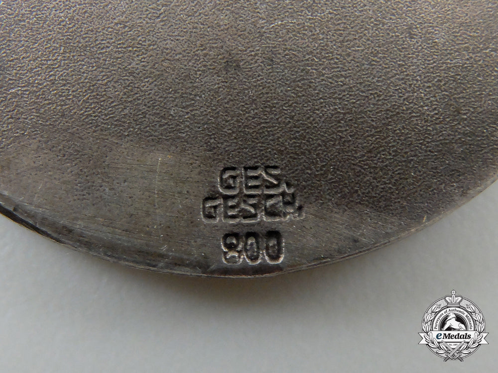 an_nsdap_silver_schwesternschaft_badge_k_643