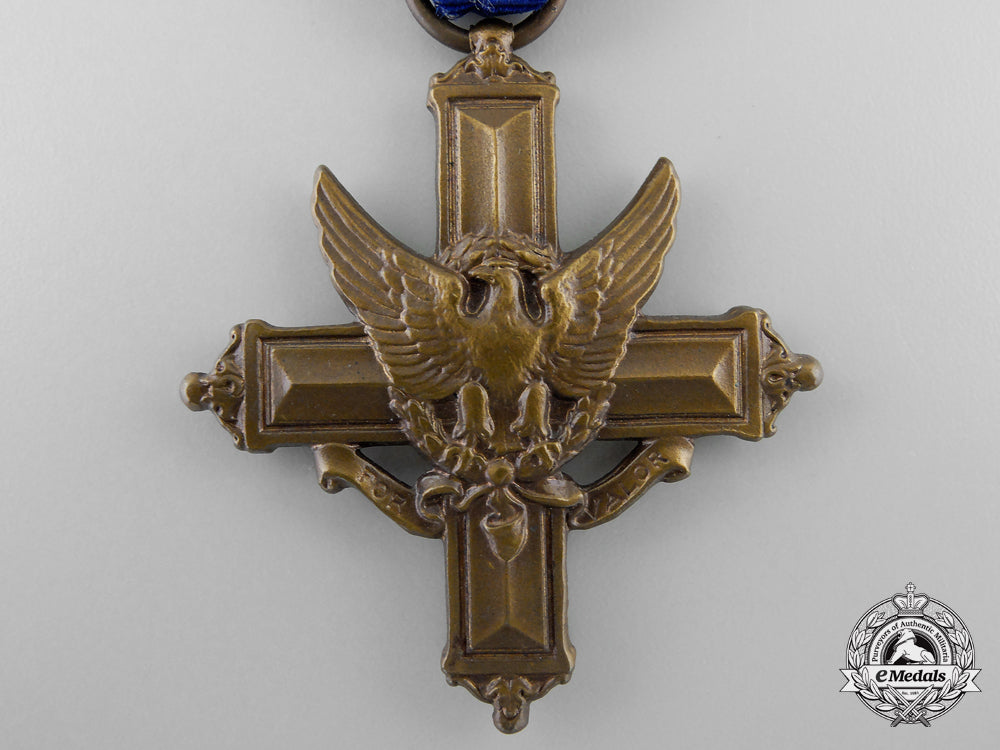 a_second_war_american_distinguished_flying_cross;_numbered_with_case_k_729