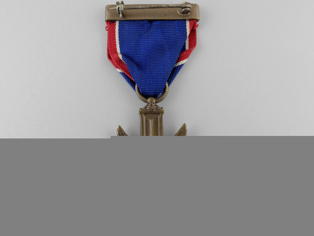 a_second_war_american_distinguished_flying_cross;_numbered_with_case_k_731