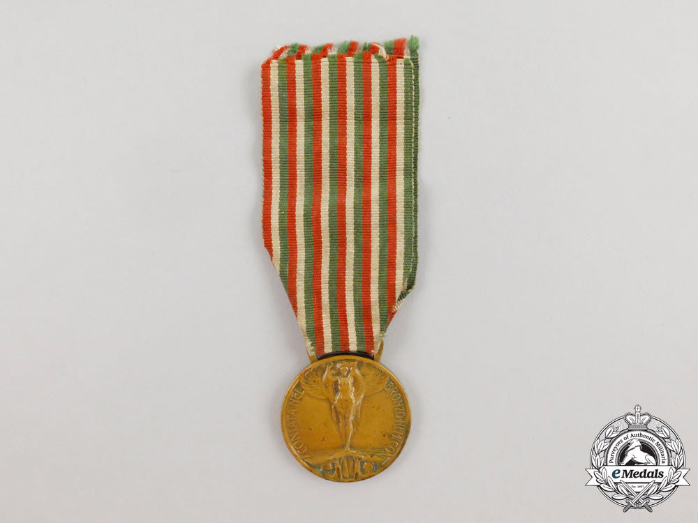 italy,_kingdom._two_awards_and_decorations_k_889_1