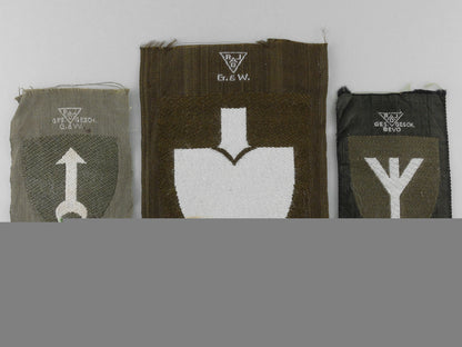 three_reich_labour_service(_reichsarbeitsdienst=_rad)_officer's_sleeve_insignia_k_902