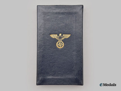 germany,_nsdap._a_long_service_award,_ii_class_for15_years_with_case,_by_karl_wurster_l22__mnc4206_116