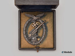 Germany, Luftwaffe. A Flak Badge