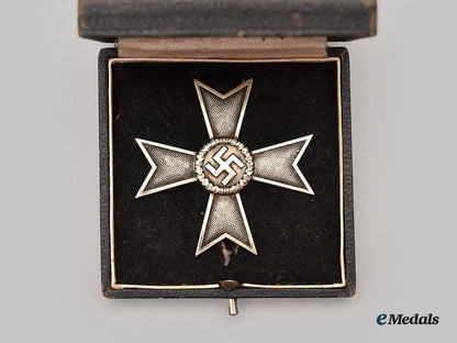 germany,_wehrmacht._a_war_merit_cross,_i_class_with_case,_by_deschler&_sohn_l22__mnc4284_160