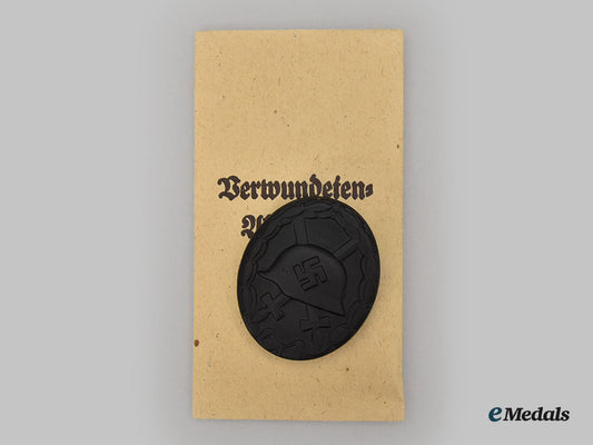 germany,_wehrmacht._a_mint_black_grade_wound_badge,_by_the_vienna_mint_l22__mnc4633_075
