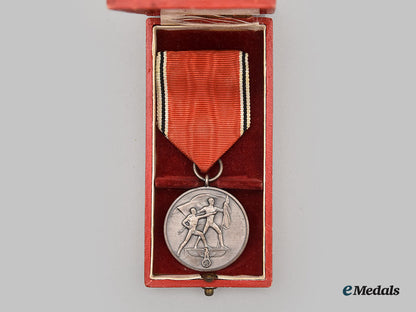 germany,_third_reich._an_anschluss_medal,_with_case_l22__mnc4653_085