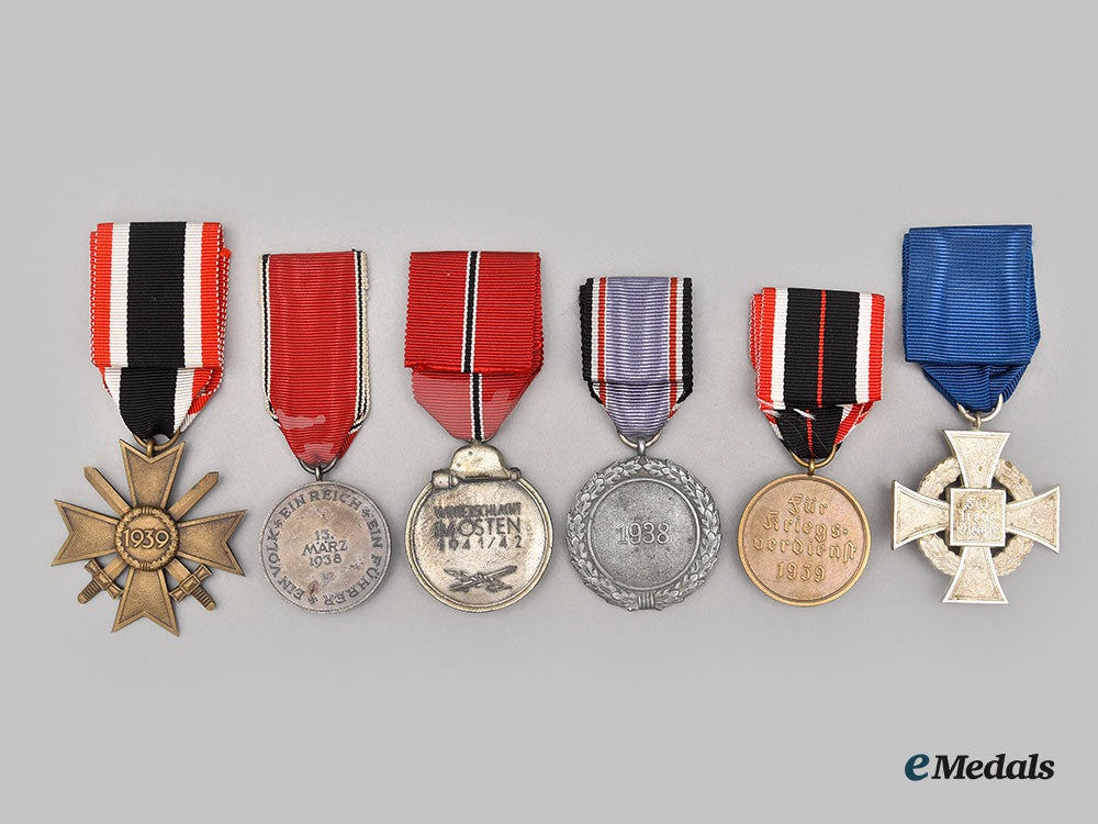 germany,_third_reich._a_mixed_lot_of_decorations_l22__mnc4663_091