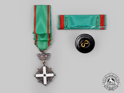 italy,_republic._an_order_of_merit_of_the_italian_republic,_commander_and_case_by_s._johnson_l22_l22_mnc9617_501_951_1