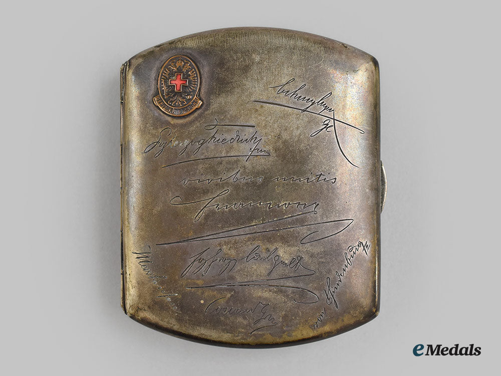 austria,_imperial._a_first_war_cigarette_case_with_multiple_signatures_l22_mnc0000i_513_1