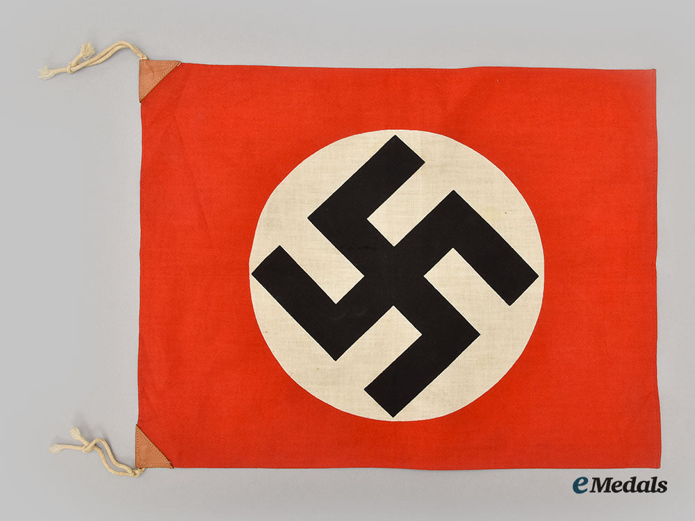germany,_third_reich._a_pair_of_national_flags_l22_mnc0005_619