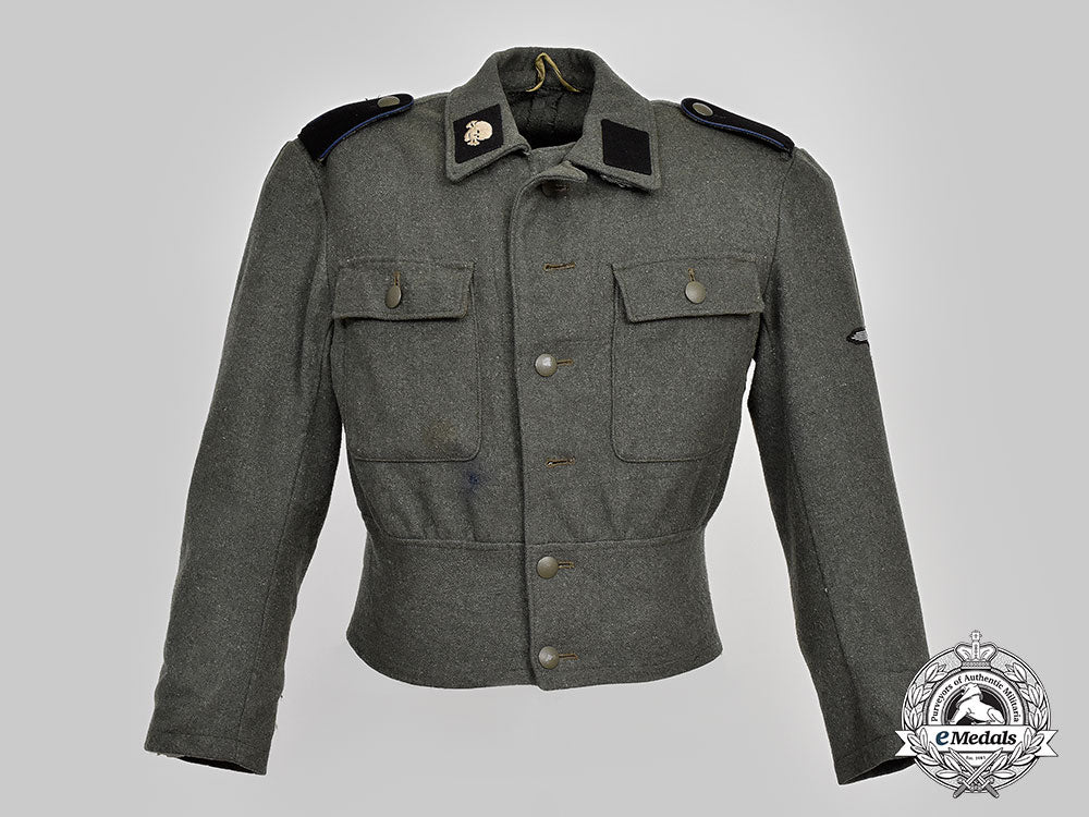 germany,_ss._a_rare3_rd_ss_panzer_division_totenkopf_medical_enlisted_personnel_m44_field_blouse_l22_mnc0027_851_2_1