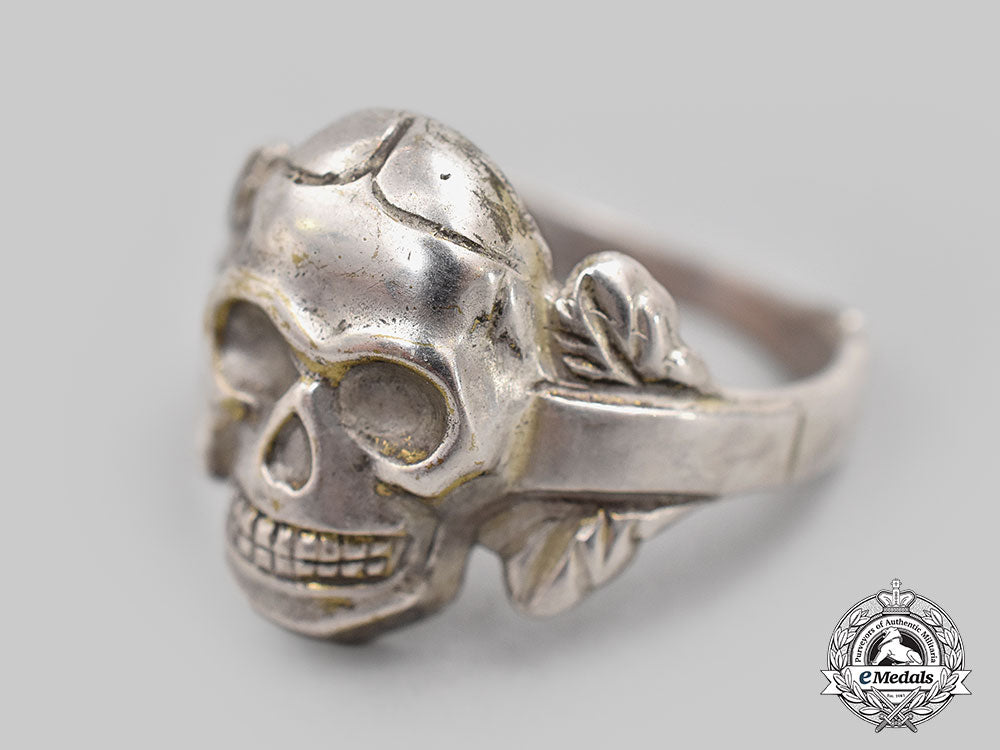 germany,_wehrmacht._a_totenkopf_ring_l22_mnc0043_114