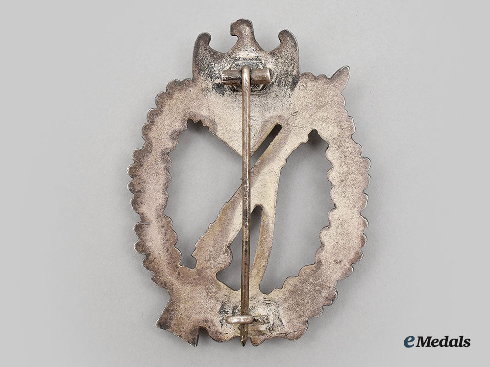 germany,_wehrmacht._an_infantry_assault_badge,_silver_grade,_by_carl_wild_l22_mnc0059_268