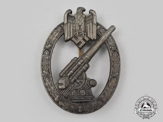 germany,_heer._a_flak_badge,_by_förster&_barth_l22_mnc0069_878