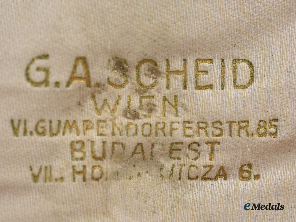 austria,_imperial._an_honour_decoration_of_the_red_cross,_officer’s_cross_with_stone_center_l22_mnc0110_431_2