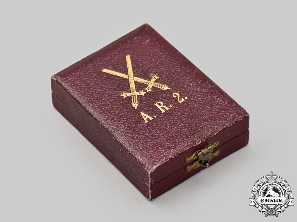 saxony,_kingdom._an_albert_order,_ii_class_knight’s_cross_with_swords_and_case,_by_g.a._scharffenberg,_c.1890_l22_mnc0114_954