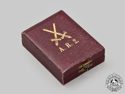 saxony,_kingdom._an_albert_order,_ii_class_knight’s_cross_with_swords_and_case,_by_g.a._scharffenberg,_c.1890_l22_mnc0114_954