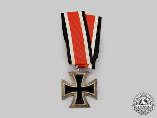 germany,_wehrmacht._a1939_iron_cross_ii_class,_by_franz_petzl_l22_mnc0120_286