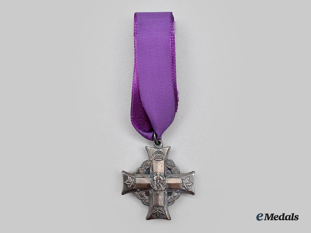 canada,_commonwealth._a_second_war_medal_group_and_memorial_cross_to_gunner_r._w._st._john_l22_mnc0127_936_1_1