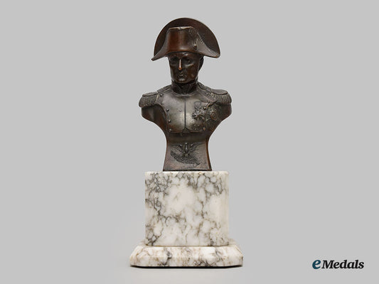 france,_republic._a_fine&_large_bronze_bust_of_napoleon_on_marble_pedestal_l22_mnc0133_824