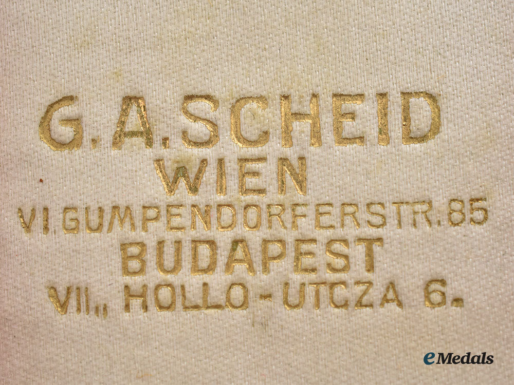 austria,_imperial._an_honour_decoration_of_the_red_cross,_ii_class_cross_by_g.a_scheid_l22_mnc0169_461