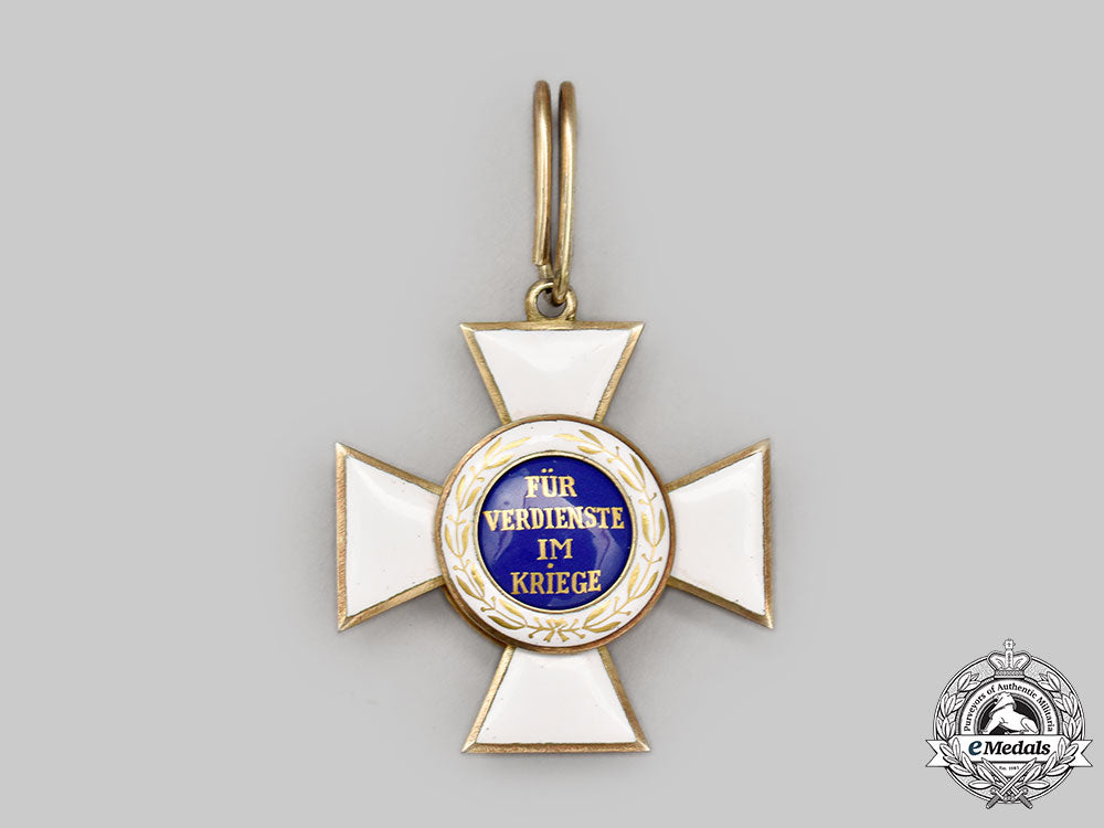 bavaria,_kingdom._a_rare_medical_military_order,_i_class_cross,_by_gebrüder_hemmerle,_c.1914_l22_mnc0175_981_1_1_1