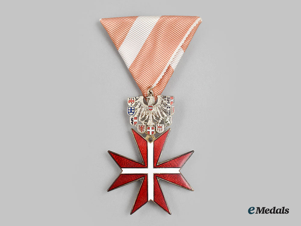 austria,_republic._a_decoration_of_honour,_silver_cross_of_honour_with_case,_by_anton_reitterer_l22_mnc0184_471