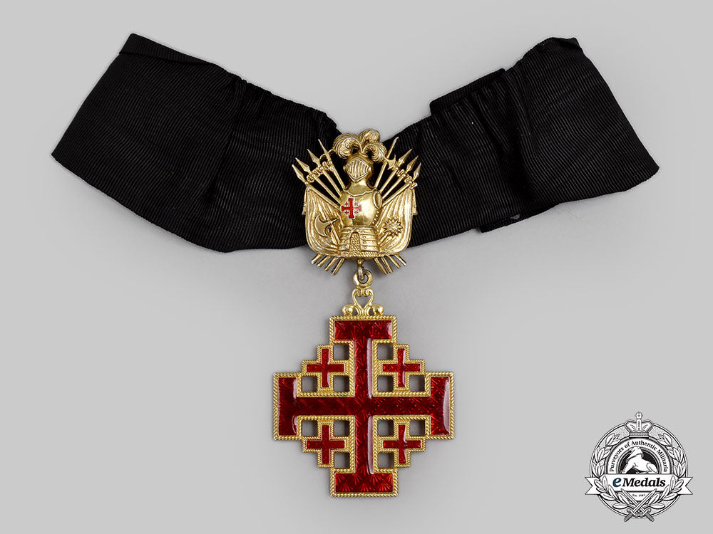 vatican._an_equestrian_order_of_the_holy_sepulchre_of_jerusalem,_commander,_c.1935_l22_mnc0224_200