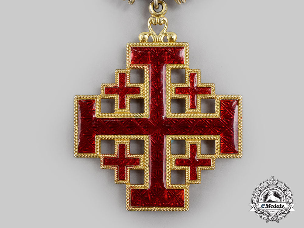 vatican._an_equestrian_order_of_the_holy_sepulchre_of_jerusalem,_commander,_c.1935_l22_mnc0225_202