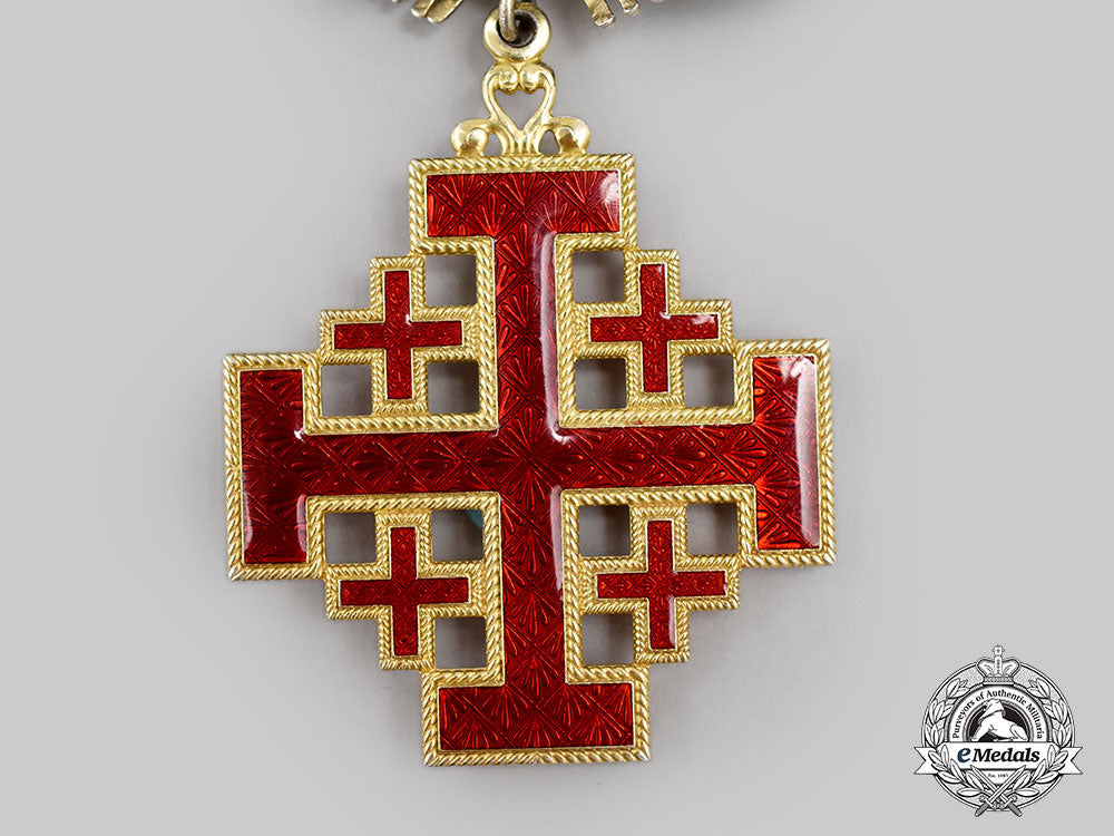 vatican._an_equestrian_order_of_the_holy_sepulchre_of_jerusalem,_commander,_c.1935_l22_mnc0229_203