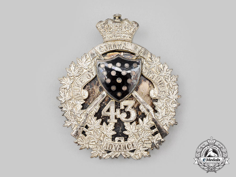 canada,_dominion._a43_rd_regiment,_the_duke_of_cornwall's_own_rifles_of_canada_pouch_badge,_c.1907_l22_mnc0269_973_1