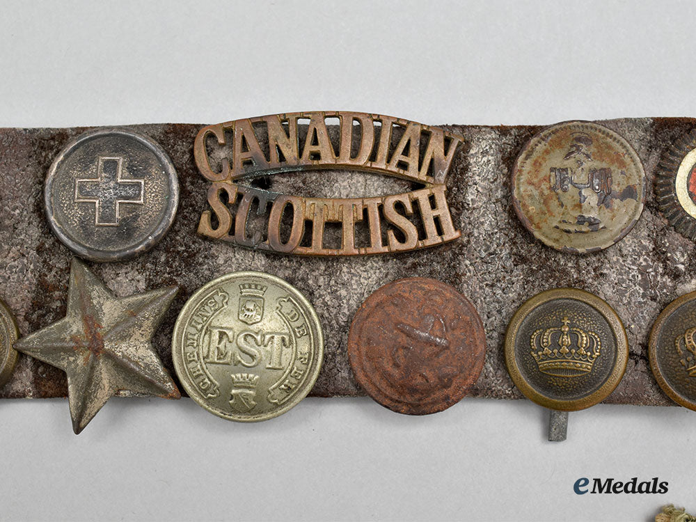 germany,_imperial._a_heer_em/_nco’s_belt_and_buckle,_with_souvenir_buttons_and_insignia_l22_mnc0278_549