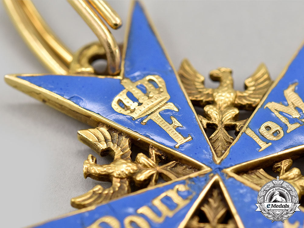 germany,_imperial._a_pour_le_mérite_in_gold,_collector’s_copy_dedicated_to_general_ernst_von_hoeppner_by_rothe,_c.1960_l22_mnc0297_879