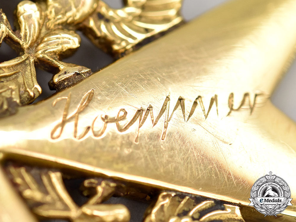 germany,_imperial._a_pour_le_mérite_in_gold,_collector’s_copy_dedicated_to_general_ernst_von_hoeppner_by_rothe,_c.1960_l22_mnc0302_880