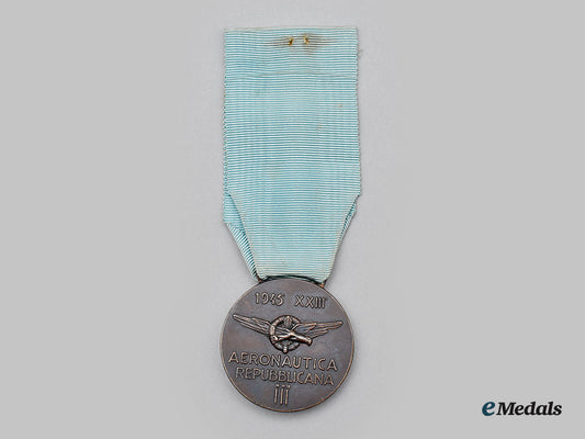 italy,_kingdom.1945_republican_air_force_medal_by_g._verginelli_l22_mnc0309_790_1