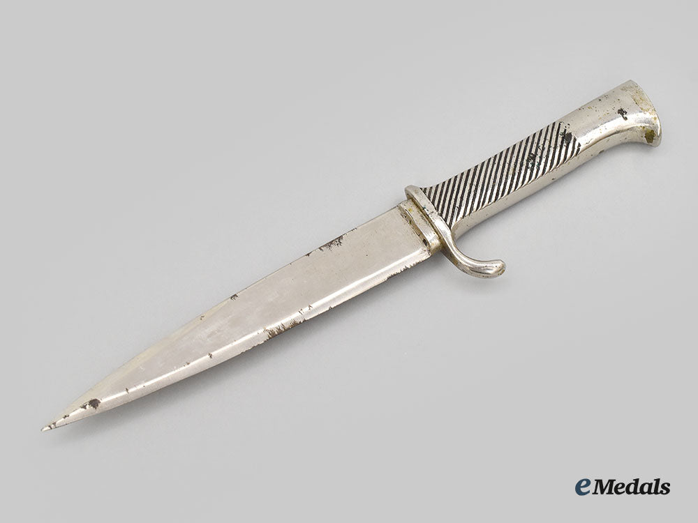 spain,_fascist_state._a_falange_dagger_l22_mnc0327_544_1