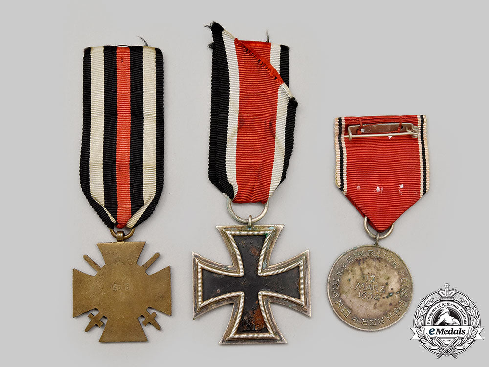 germany,_third_reich._a_mixed_lot_of_service_decorations_l22_mnc0335_061