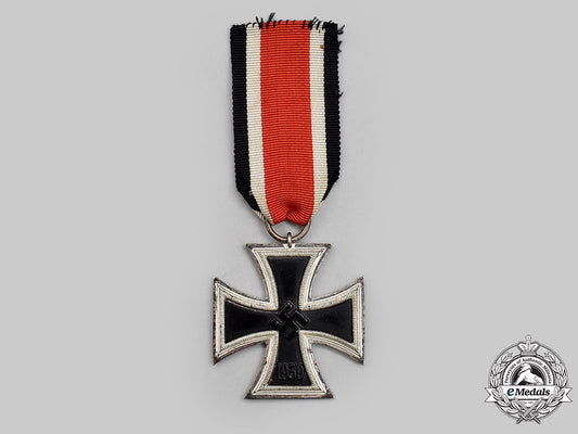 germany,_wehrmacht._a1939_iron_cross_ii_class,_by_hermann_aurich_l22_mnc0347_205